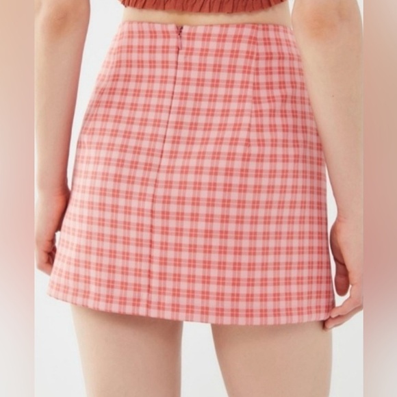 Urban Outfitters Pink Plaid Women's Mini Skirt Size S - Picture 4 of 4